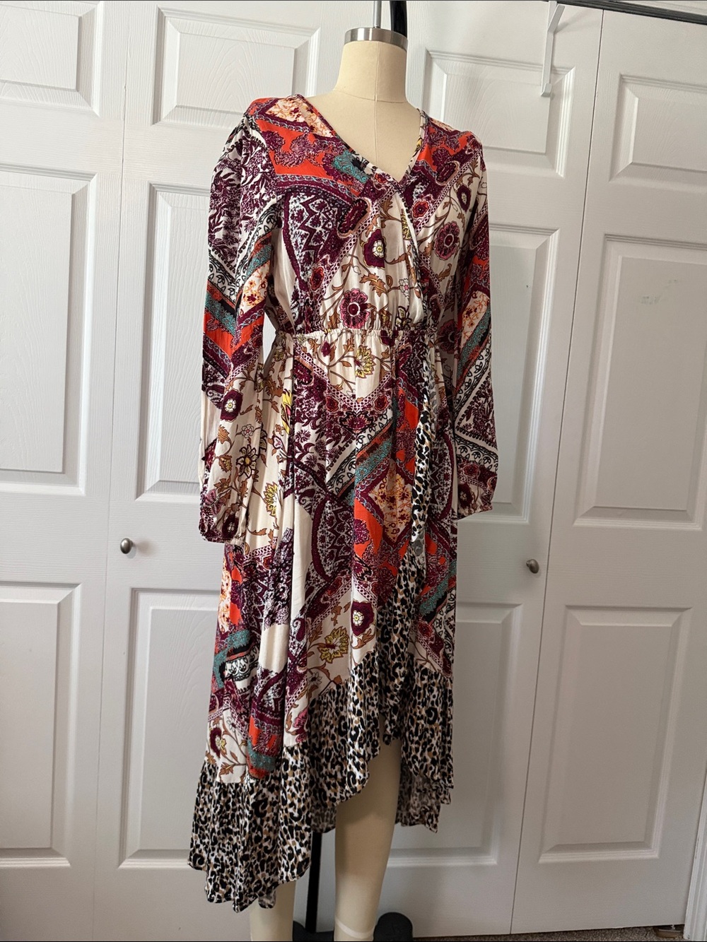 Asymmetric Boho Floral High-Low Dress in Cream & Burgundy